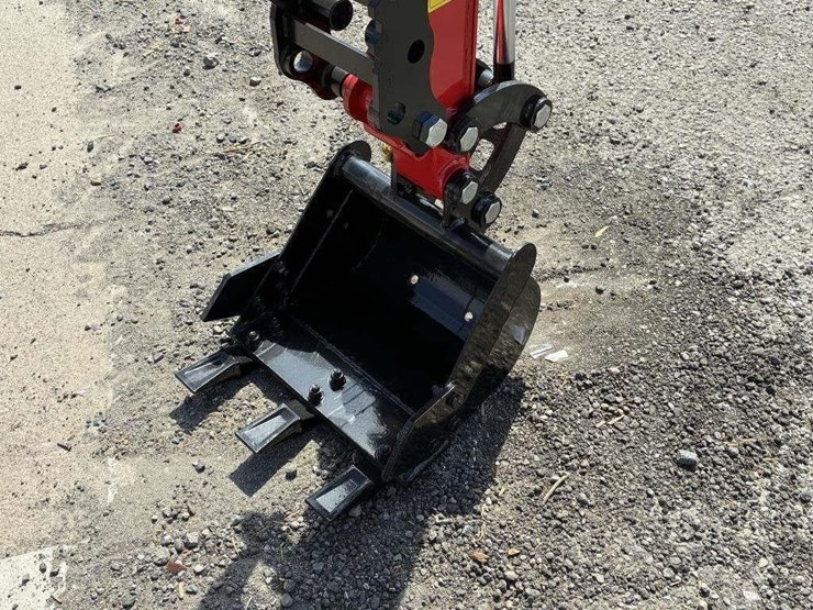 2025-vicsec-vc15-hydraulic-excavator-image-9
