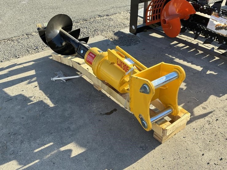 caterpillar-305-image-4