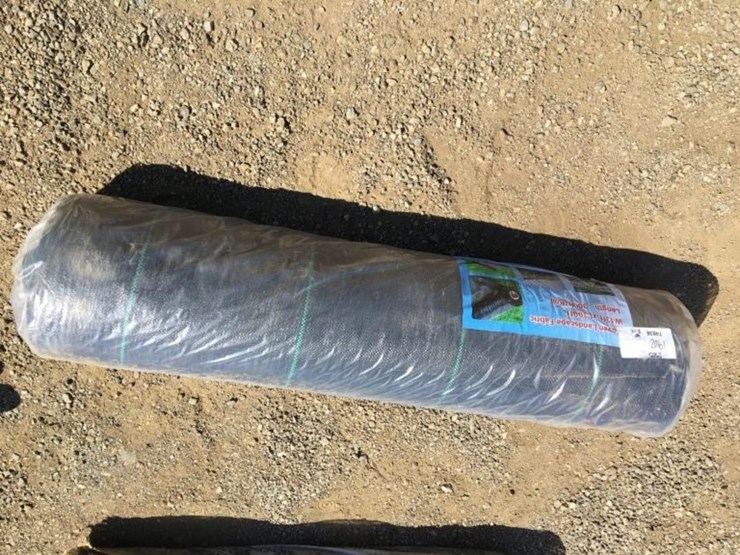 unused-13ft-x-300ft-woven-landscape-fabric-roll.-image-1