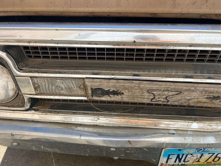 1969-chevy-c20-custom-camper-image-11