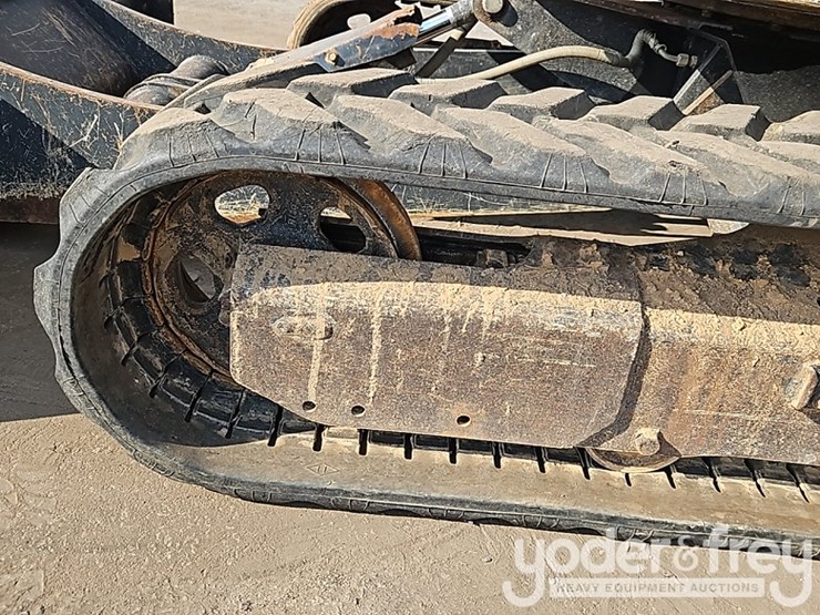 2019-yanmar-vio35-6a-image-23