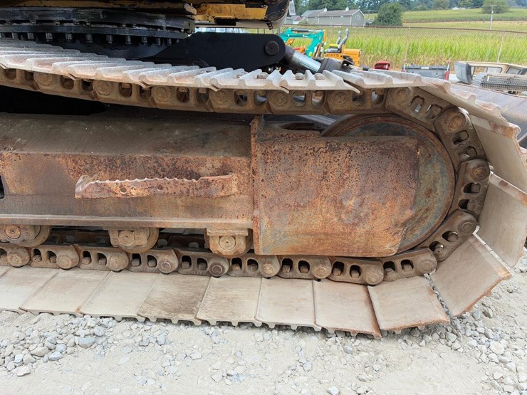 2004-caterpillar-311c-image-21