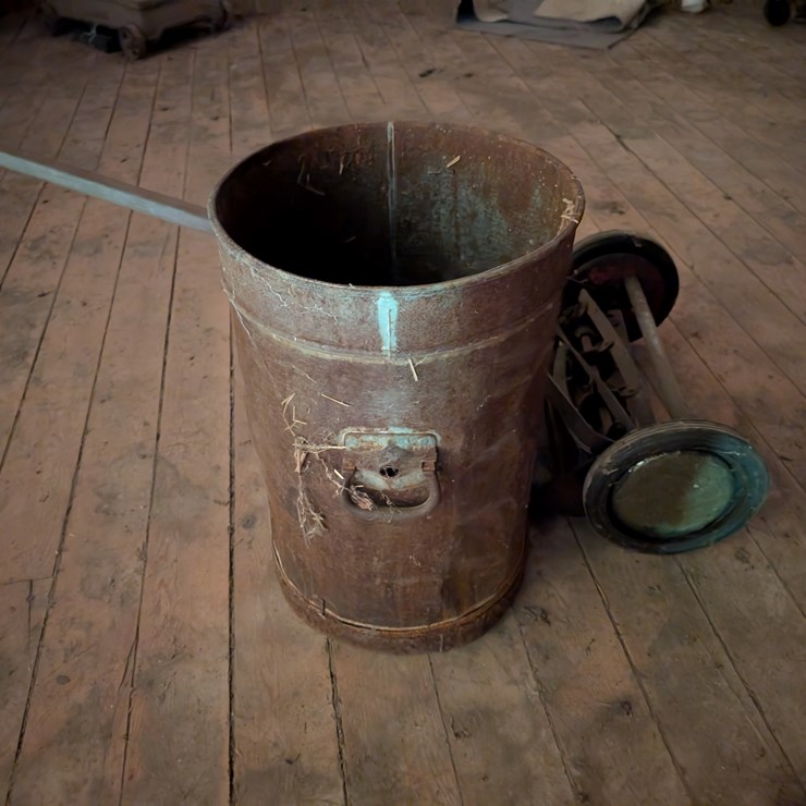 #3056 • Antique Miscellaneous