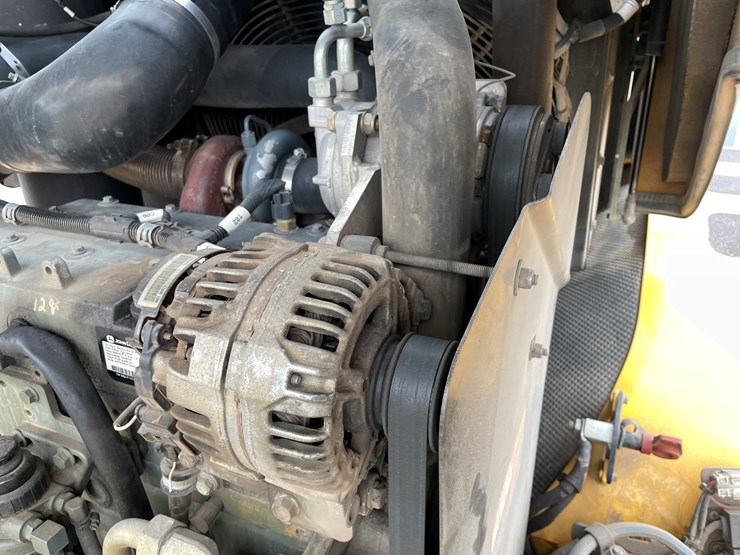 deere-304j-image-26