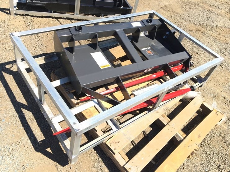 unused-wolfequip-bs-12-2500g-49in-bale-fork-image-1