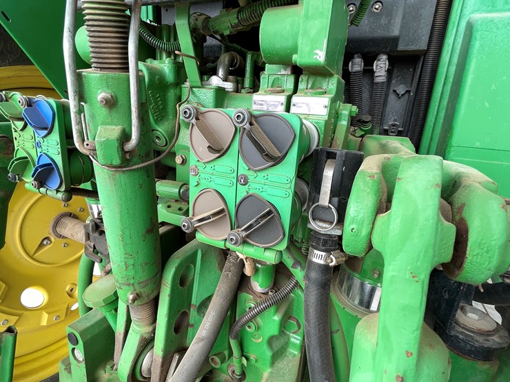 john-deere-7230-premium-image-14