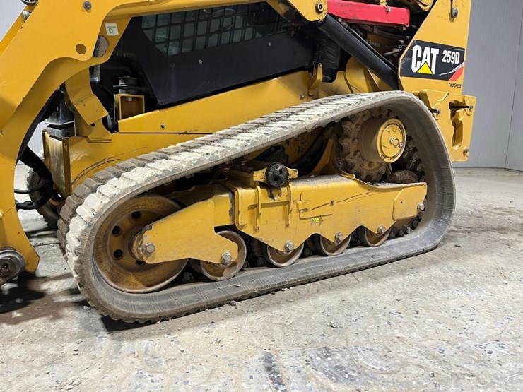 2021-caterpillar-259d-image-12
