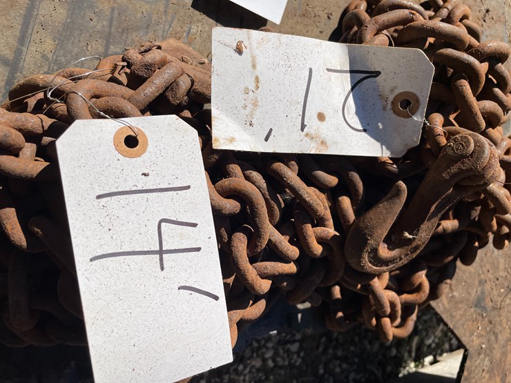 #1692-•-(2)-chains-with-hooks-image-2