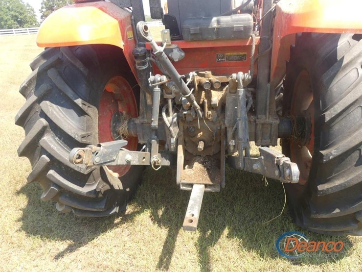 2022-kubota-m6060hd-image-3
