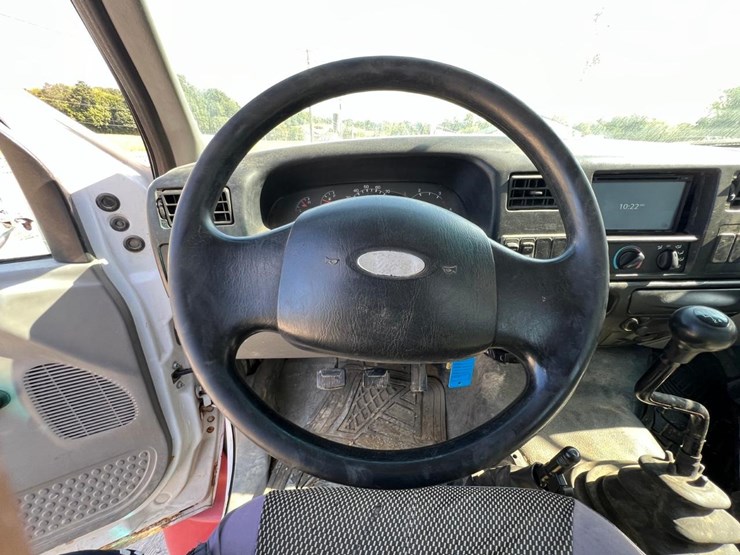 ford-f650-image-25
