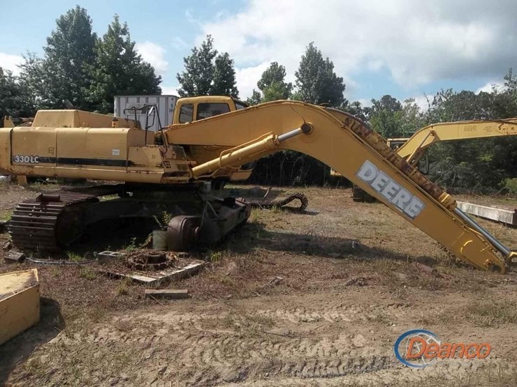 deere-330-lc-image-1
