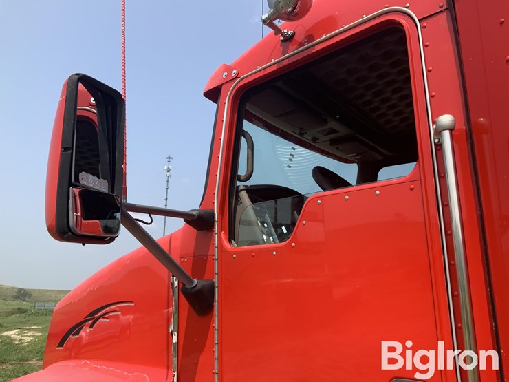 2006-kenworth-t600-image-15