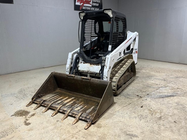2019-bobcat-t450-image-2