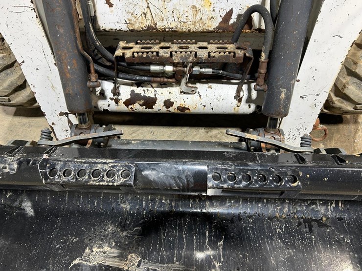 2021-bobcat-s740-image-10