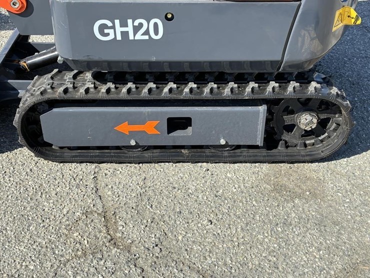 2025-aboss-gh20-hydraulic-excavator-image-10