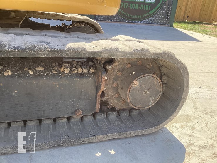 2019-caterpillar-305-image-15