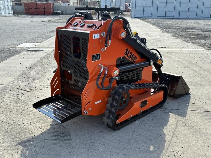 2025-sdlool-sl36c-skid-steer-loader-image-3