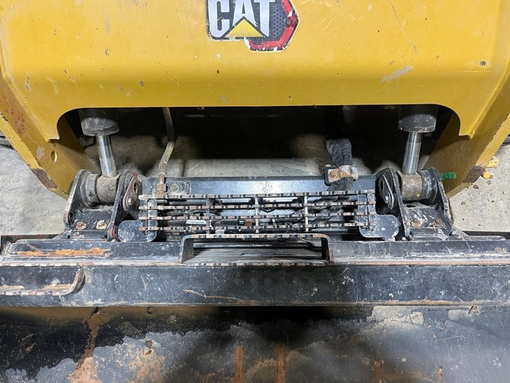 2022-caterpillar-272d3-image-10