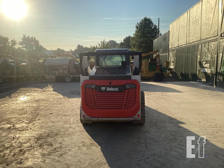 2023-bobcat-t64-image-3