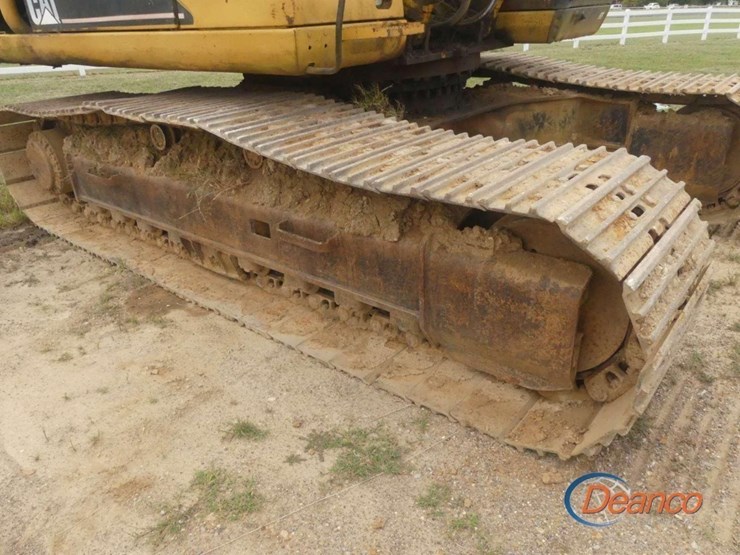 2004-caterpillar-330cl-image-7