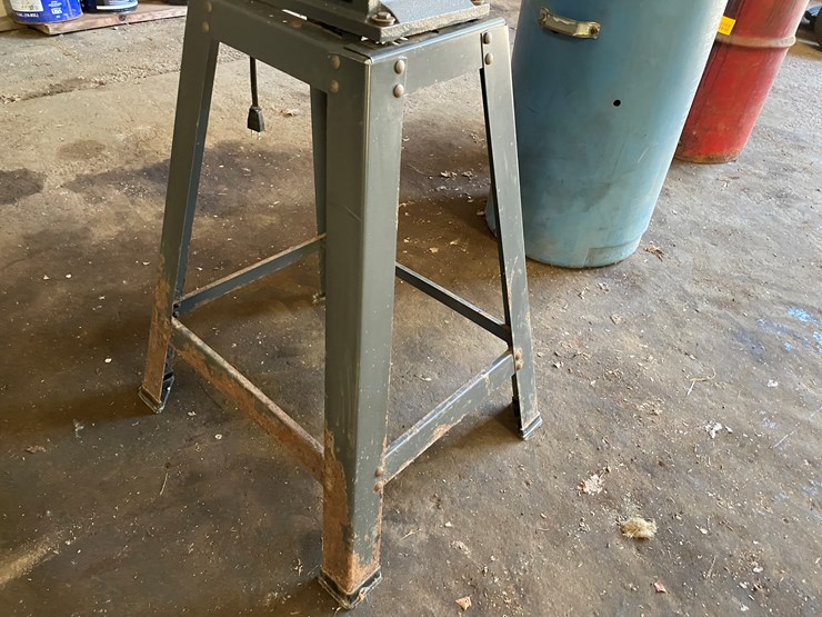 #8403-•-craftsman-scroll-saw-image-7