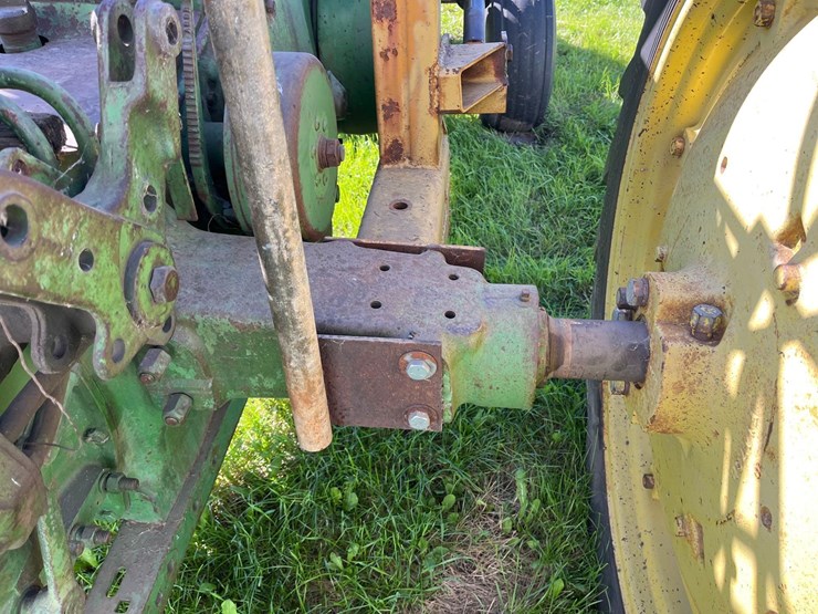 john-deere-720-image-30