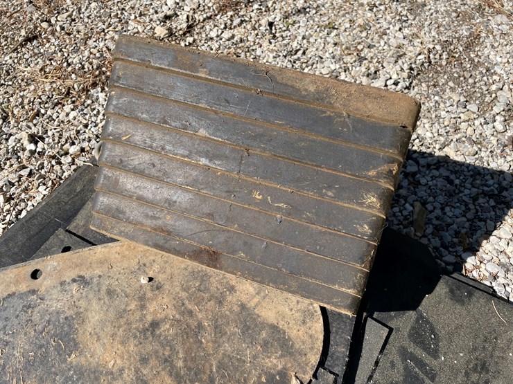 #1677-•-rubber-mud-flaps-image-2