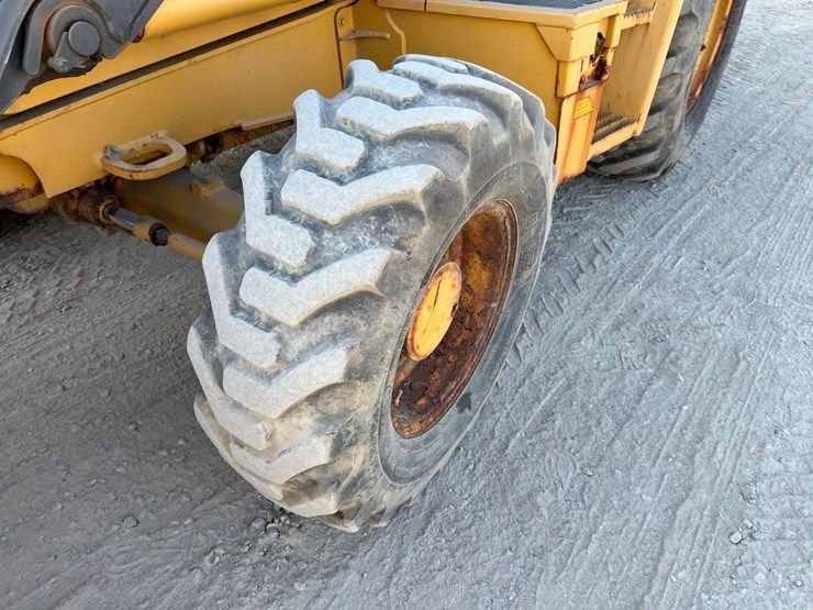 deere-310sj-image-13