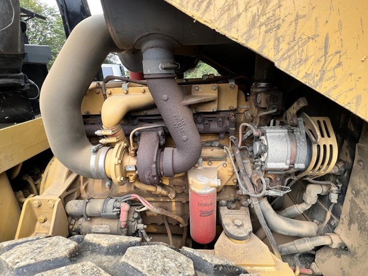 2000-caterpillar-cs-563d-image-9