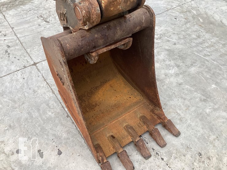 2018-bobcat-e85-image-11
