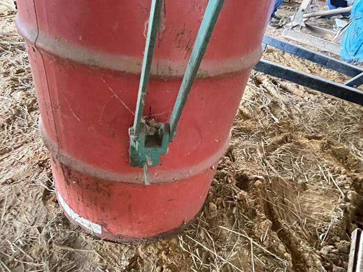 #5536-•-foley-metal-tapper-on-metal-barrel-image-7