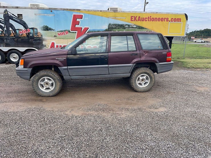 1994-jeep-cherokee-image-2