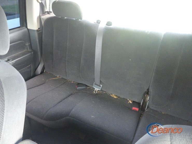 2004-dodge-ram-2500-image-9