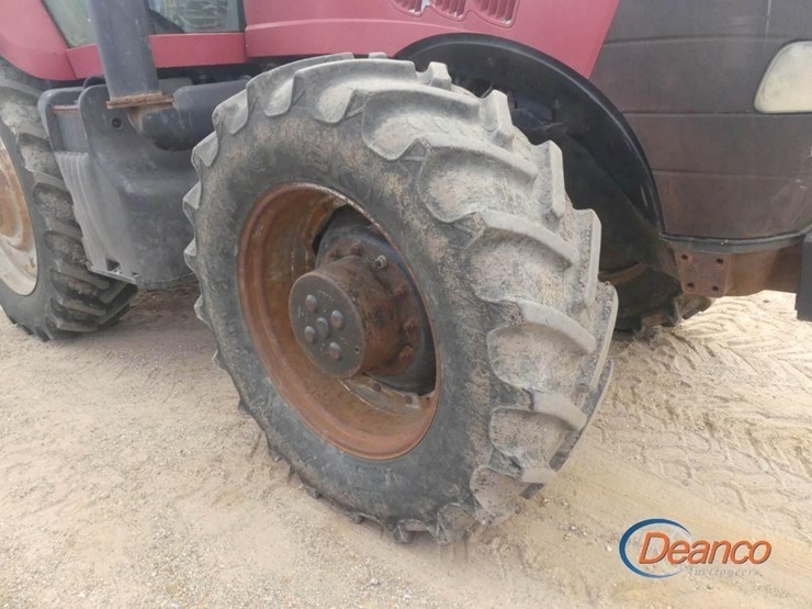 2010-case-ih-magnum-275-image-10