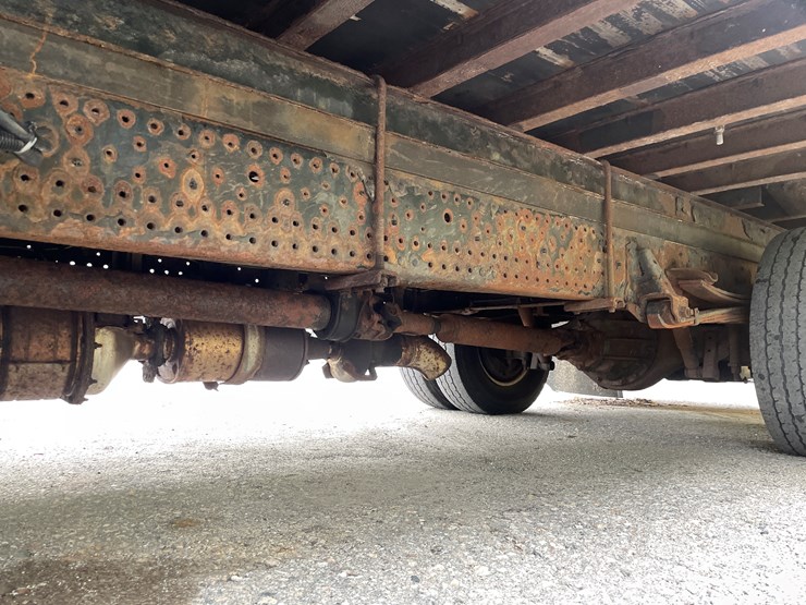 #9855-•-2009-gmc-box-truck-(has-wi-title)-image-18