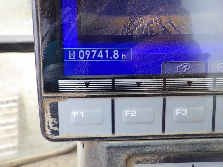 2016-komatsu-pc490-lc-11-image-36