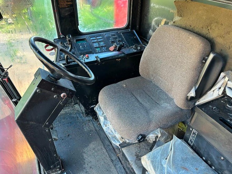 1991-case-ih-1620-image-22