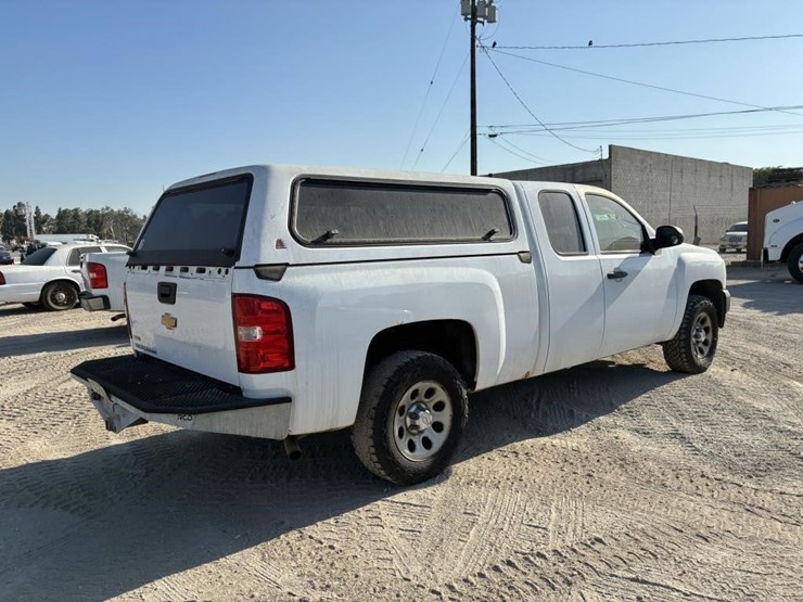 2012-chevrolet-silverado-1500-image-4
