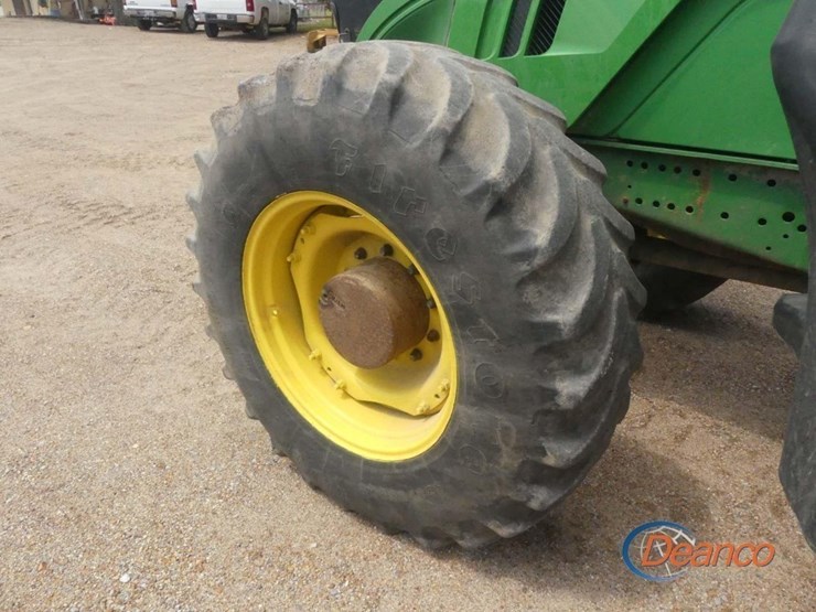 2013-john-deere-6210r-image-7