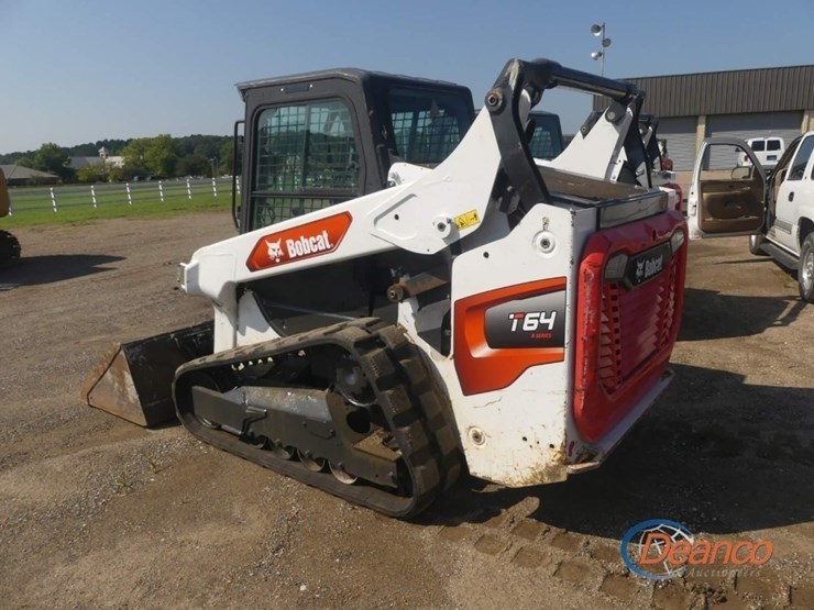 2022-bobcat-t64-image-3