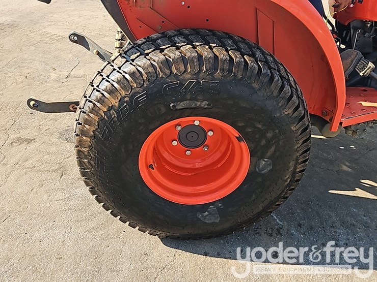 2020-kubota-l2501dt-image-10