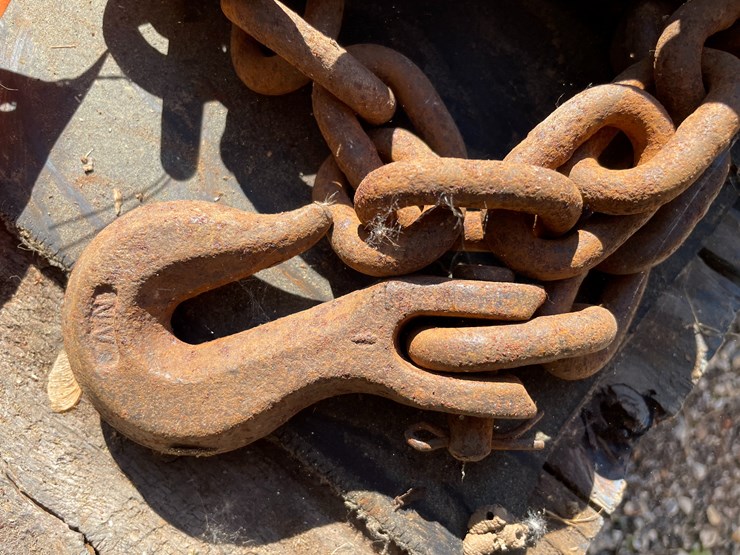 #1692-•-(2)-chains-with-hooks-image-4