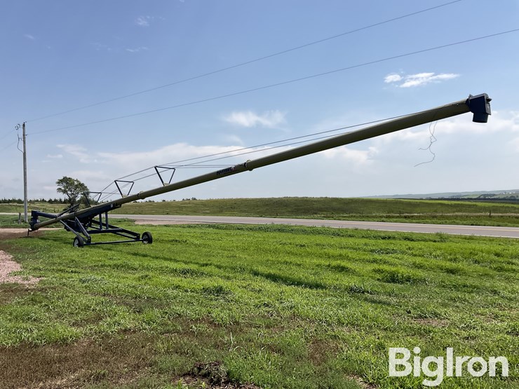 harvest-international-h1082-image-7