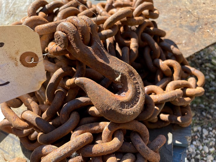 #1692-•-(2)-chains-with-hooks-image-3