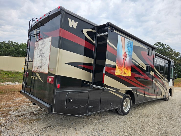 #21543-•-2014-ford-f53-motorhome-image-17