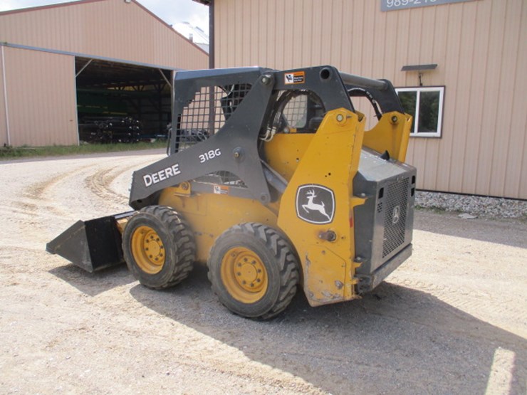 deere-318g-image-8