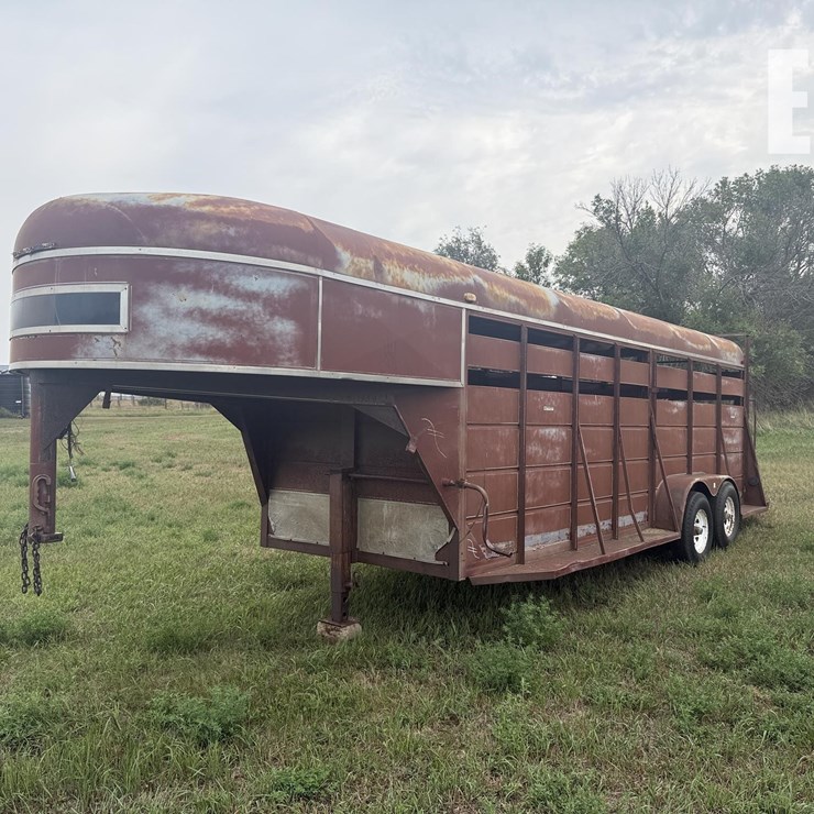STOCK TRAILER