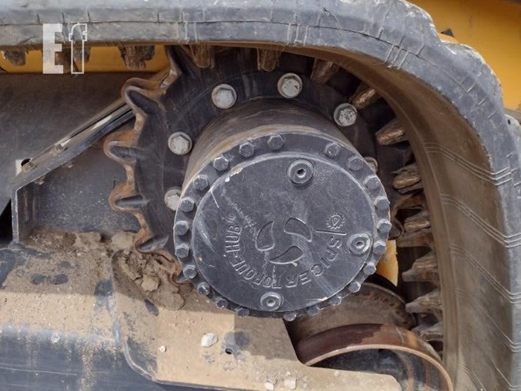 2023-deere-331g-image-20