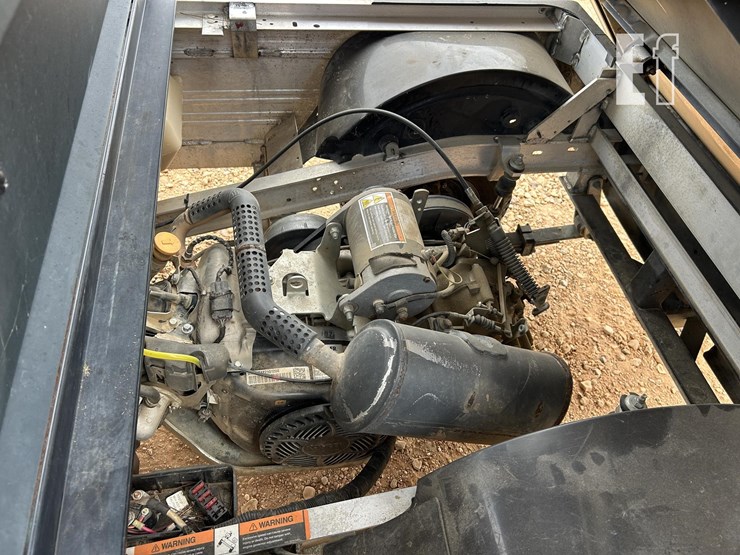 club-car-carryall-502-image-19