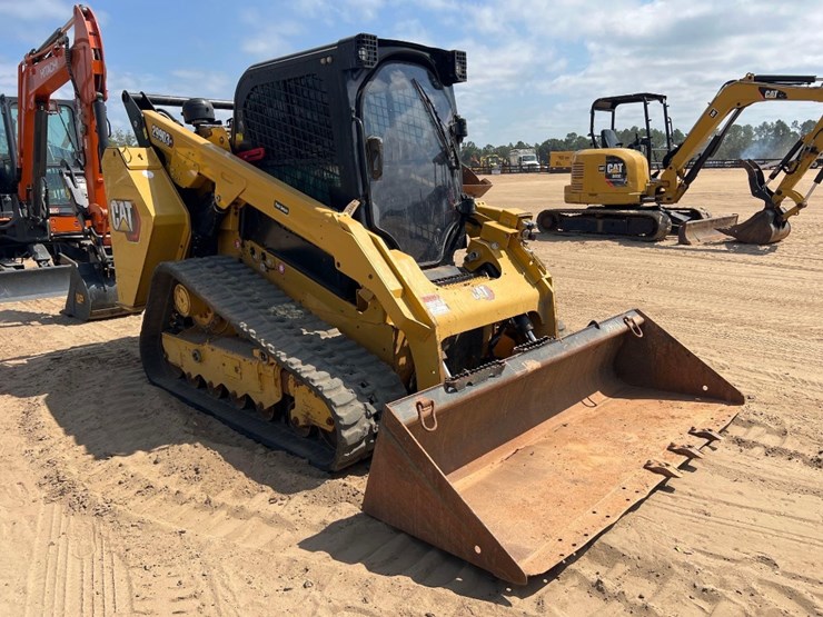 2023-caterpillar-299d3-xe-image-6